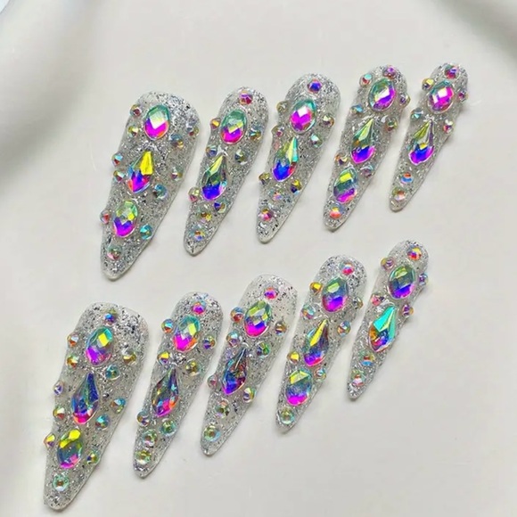 Sparkling Rhinestone Nail Set - Picture 3 of 5